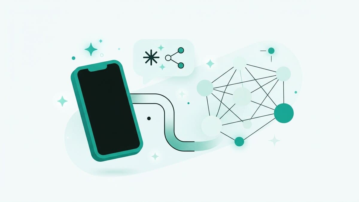 Ruka drží mobilní telefon s otevřenými AI aplikacemi na domovské obrazovce